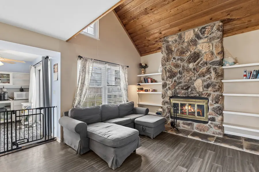 749 Shepard Court #749, Gurnee, IL 60031 - #3