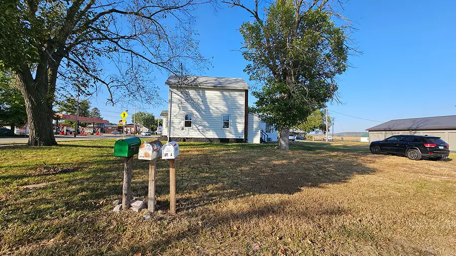 2000 Illinois Route 84 Highway, Thomson, IL 61285 - #2