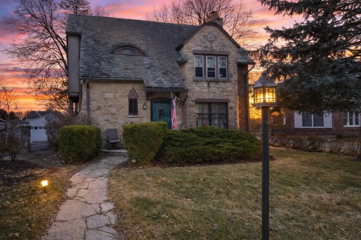 1261 W Stephenson Street, Freeport, IL 61032 - #1