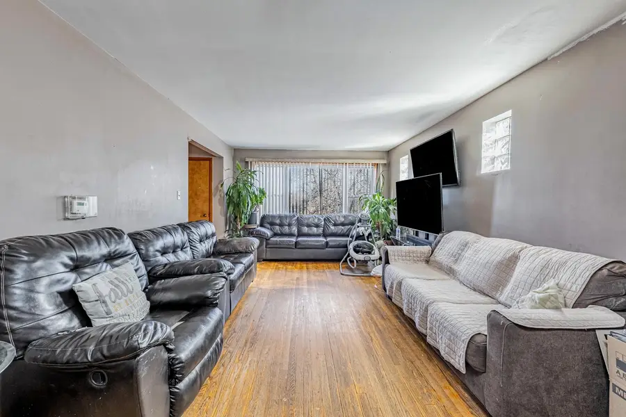 5507 W Diversey Avenue, Chicago, IL 60639 - #2