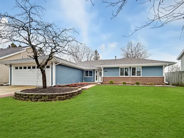 1180 Hialeah Lane, Hanover Park, IL 60133