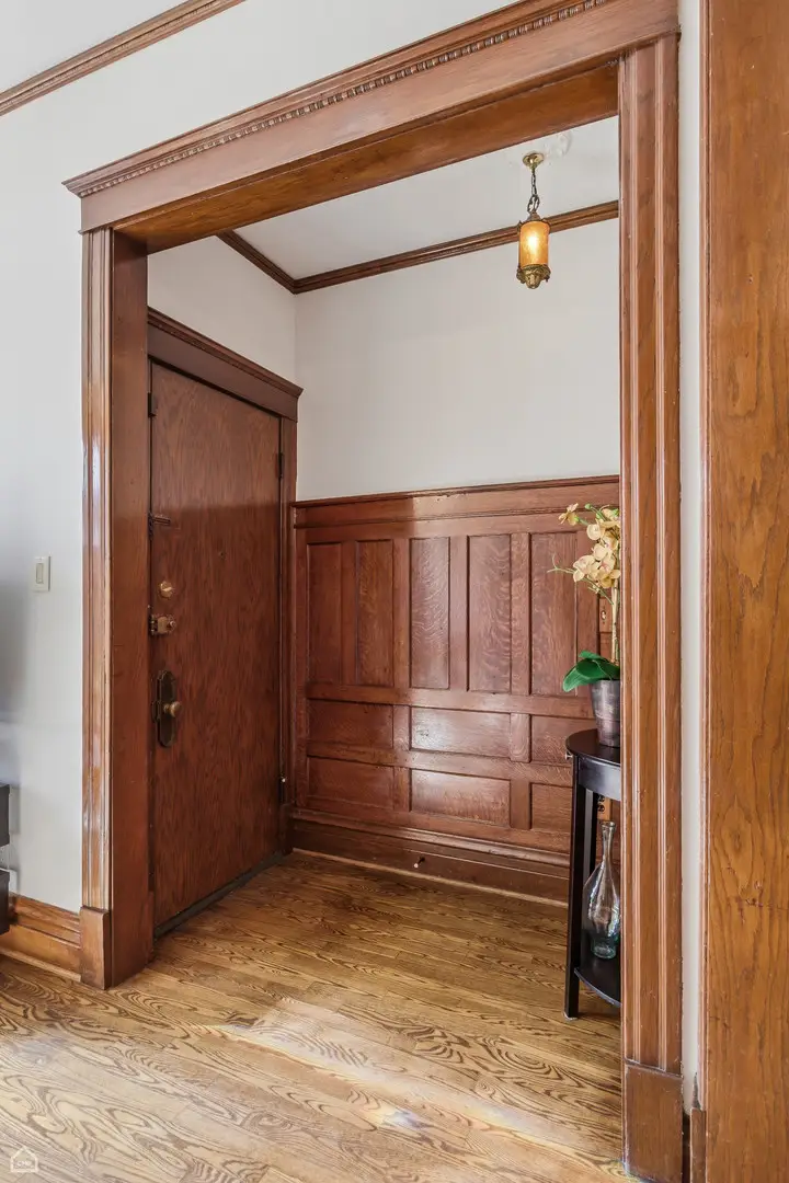 724 W Grace Street #1, Chicago, IL 60613 - #3