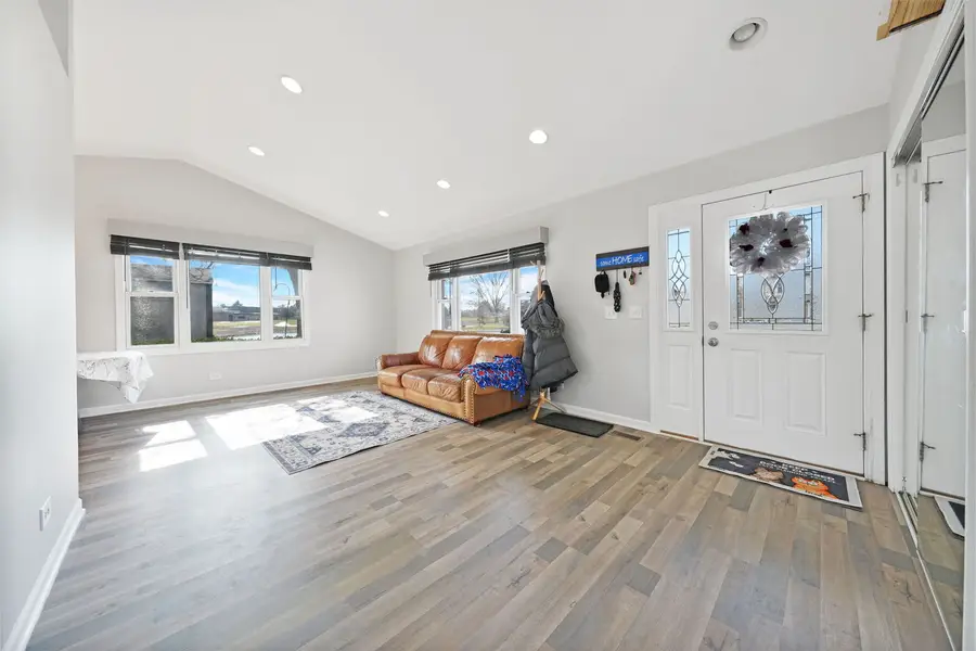 565 Edgebrook Court, Carol Stream, IL 60188 - #3