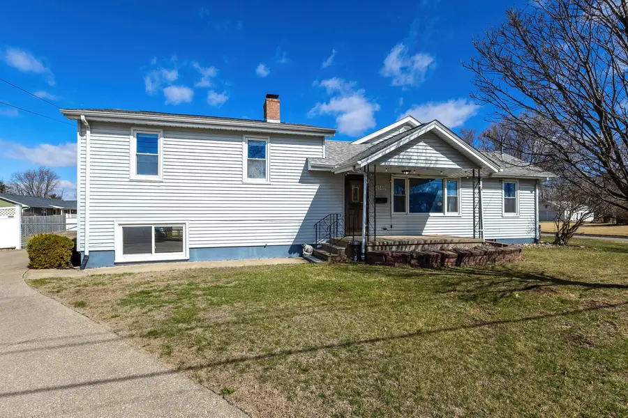 4149 28th Avenue, Moline, IL 61265 - #2