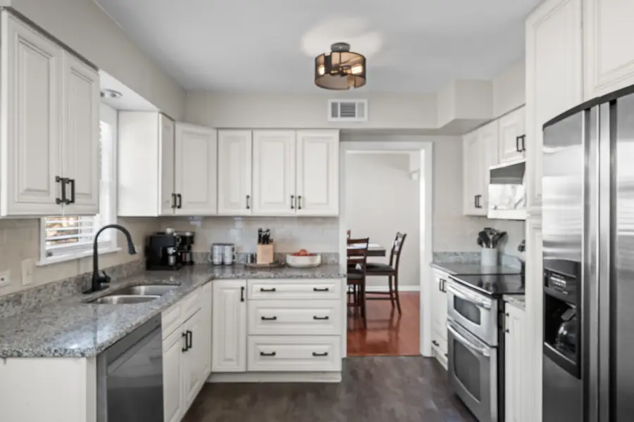 2610 Sunnyside Avenue, Westchester, IL 60154 - #3