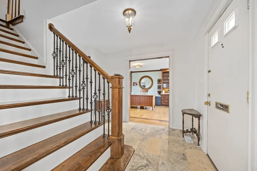 4821 Wallbank Avenue, Downers Grove, IL 60515 - #2