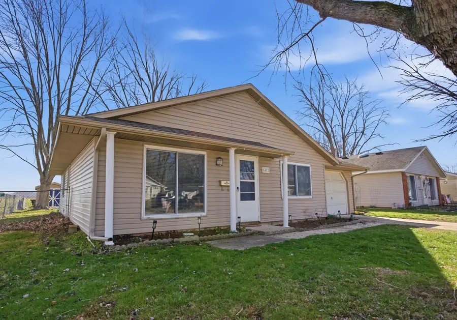 1412 S 2nd Street, Mattoon, IL 61938 - #2