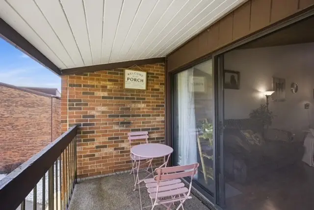 14517 Sussex Court #ph1, Oak Forest, IL 60452 - #2