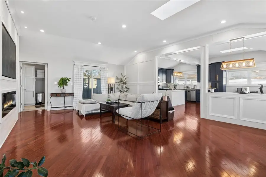 1370 Northmoor Court, Northbrook, IL 60062 - #2