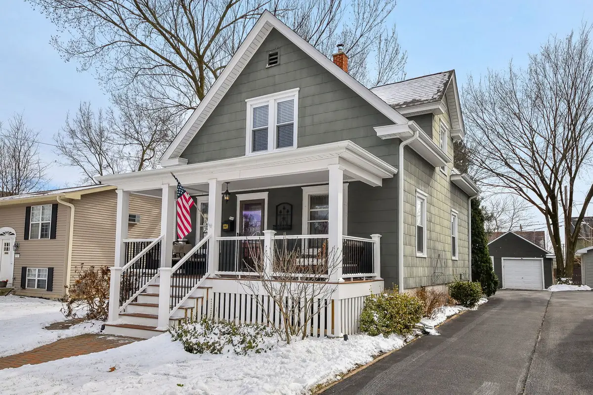 718 North Street, Geneva, IL 60134 - #1