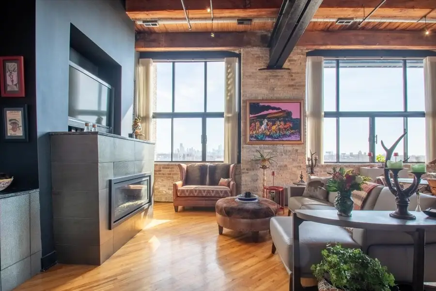 2614 N Clybourn Avenue #301, Chicago, IL 60614 - #3