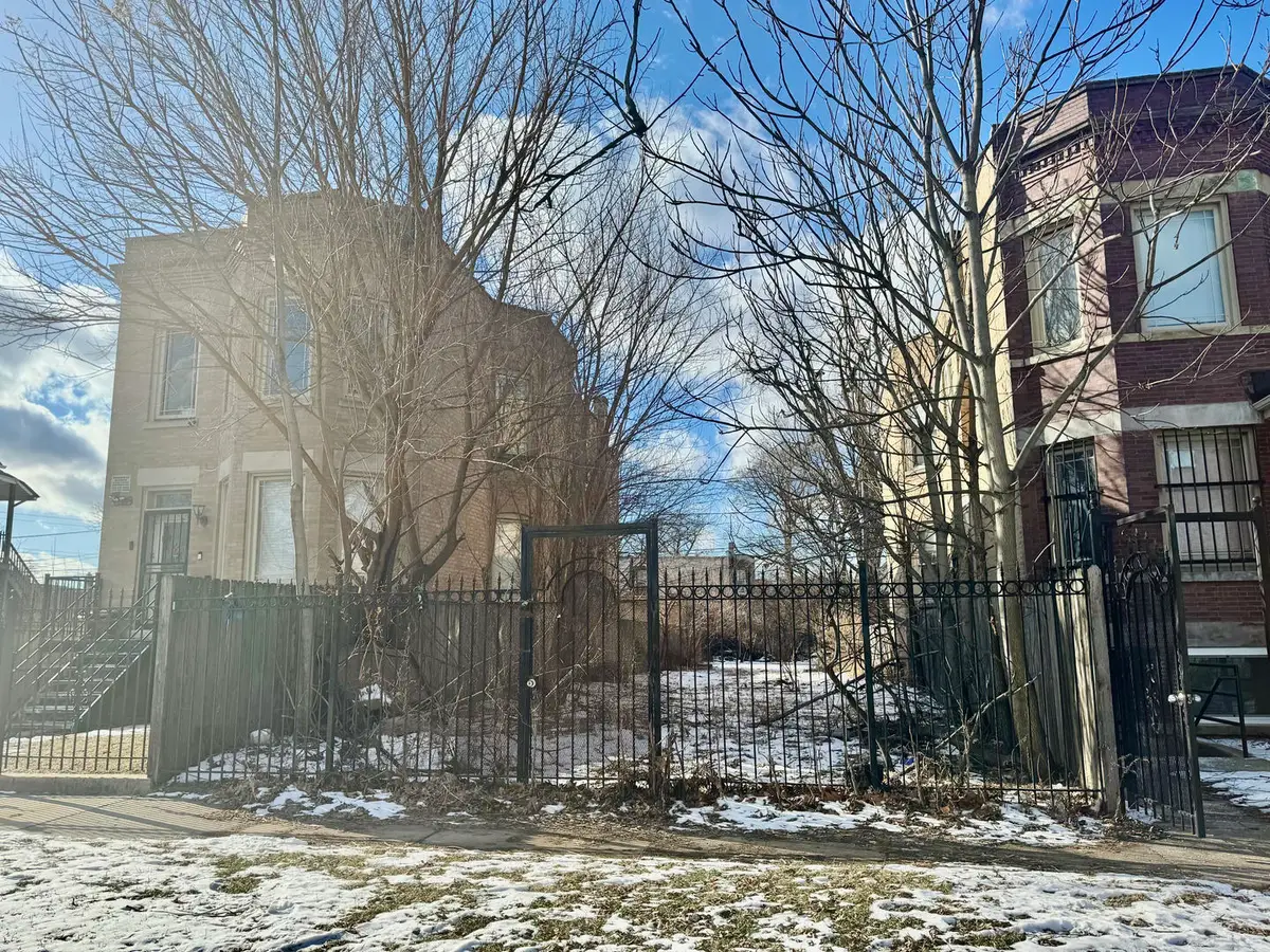6838 S Langley Avenue, Chicago, IL 60637 - #1