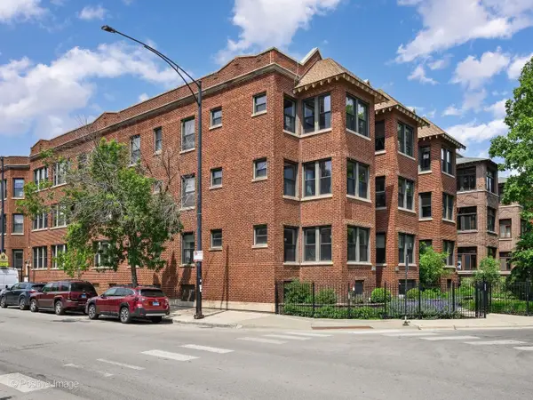 1310 W Montrose Avenue #3, Chicago, IL 60613