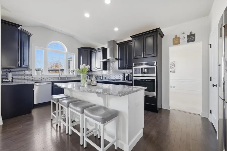 2617 Barker Drive, Batavia, IL 60510 - #3