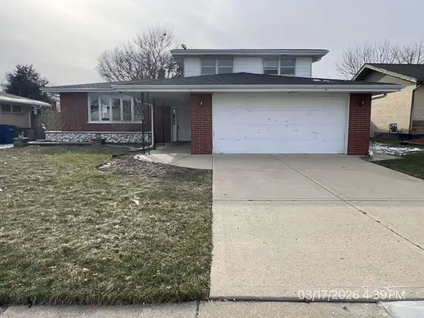 9128 S Komensky Avenue, Oak Lawn, IL 60453
