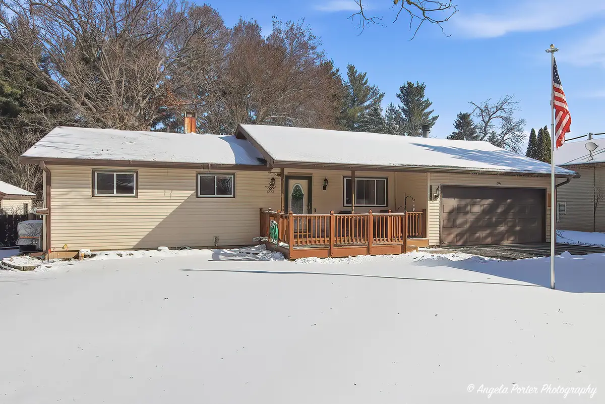 5218 Parkview Drive, McCullom Lake, IL 60050 - #1