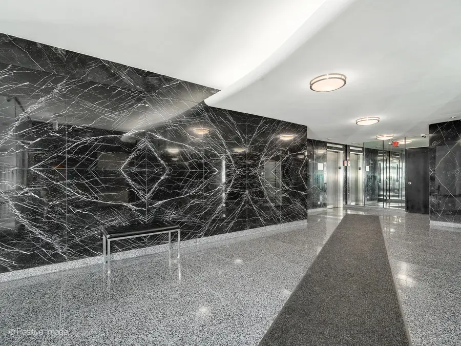 3430 N Lake Shore Drive #15M, Chicago, IL 60657 - #3