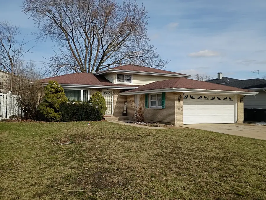 1340 Prince Drive, South Holland, IL 60473 - #2