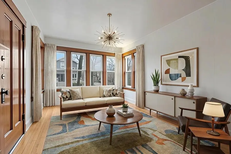 4159 N Maplewood Avenue, Chicago, IL 60618 - #2