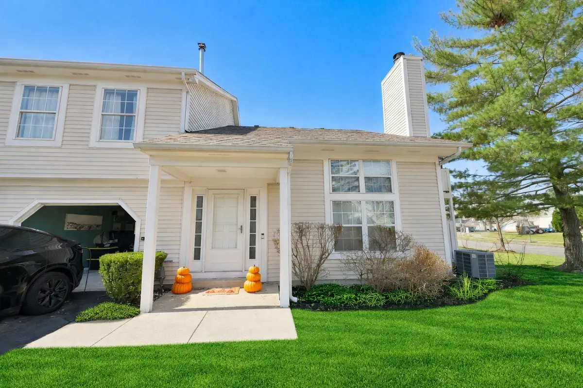 232 Whitewood Drive, Streamwood, IL 60107 - #1