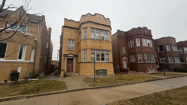 8236 S May Street, Chicago, IL 60620