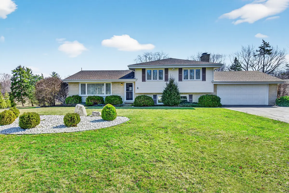 113 S Wedgewood Drive, Barrington, IL 60010 - #1