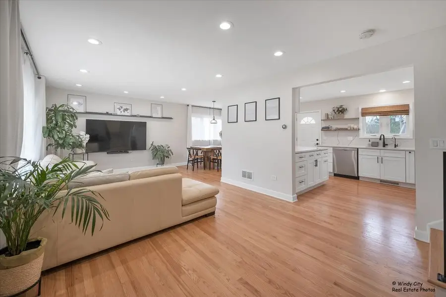 113 S Wedgewood Drive, Barrington, IL 60010 - #2