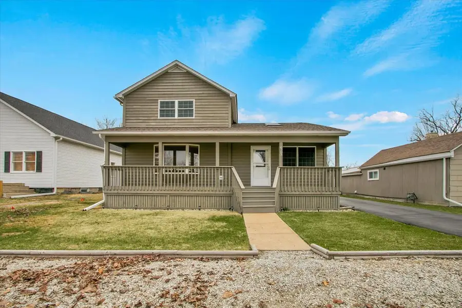 6393 Chicago Road, Yorkville, IL 60560 - #2