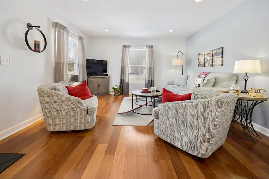 761 Wellington Avenue #761, Elk Grove Village, IL 60007 - #3