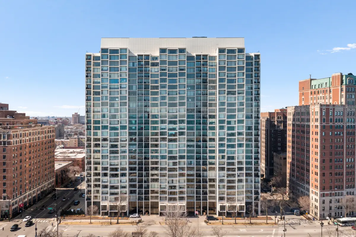 3200 N Lake Shore Drive #702, Chicago, IL 60657 - #1