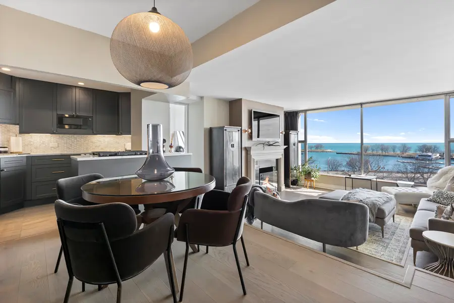 3200 N Lake Shore Drive #702, Chicago, IL 60657 - #3