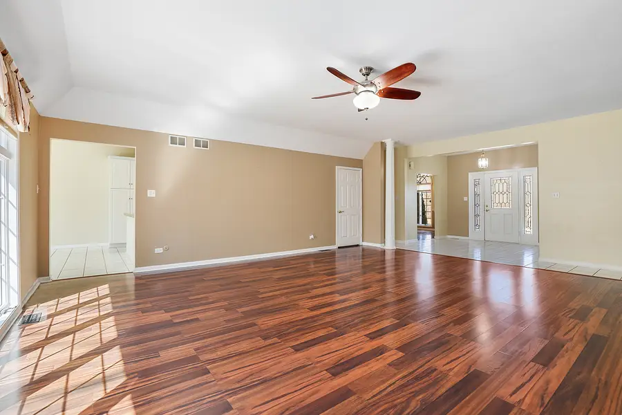 2200 E Gaisor Court, Crete, IL 60417 - #3