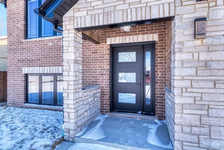 6517 W 82nd Street, Burbank, IL 60459 - #2