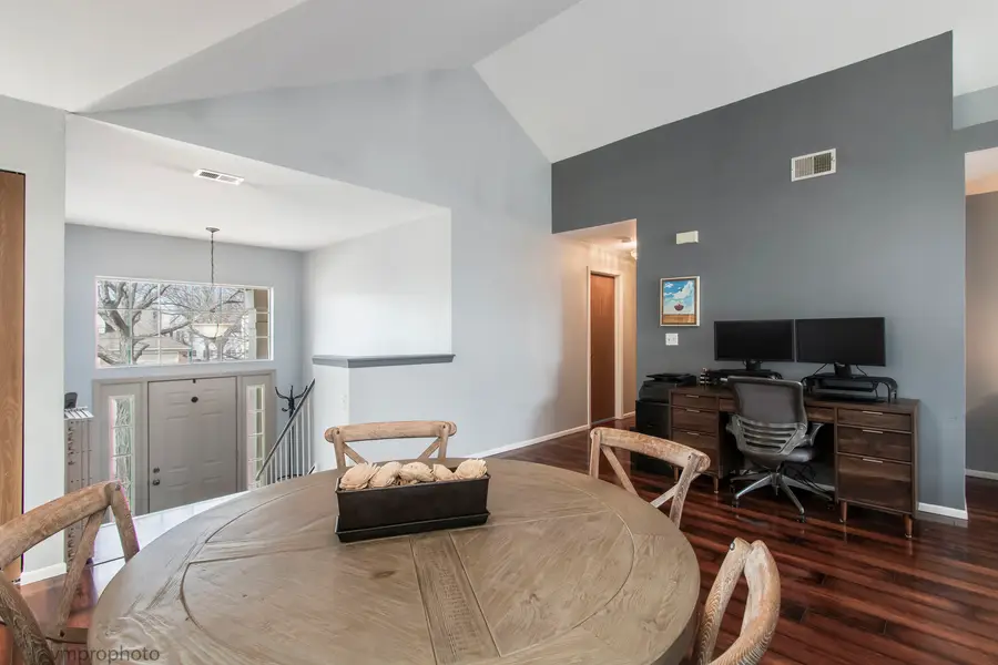 30W019 Juniper Court #30W019, Warrenville, IL 60555 - #3