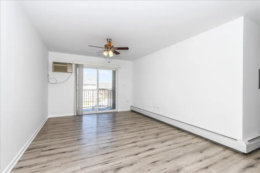 831 Mcintosh Court #208, Prospect Heights, IL 60070 - #3