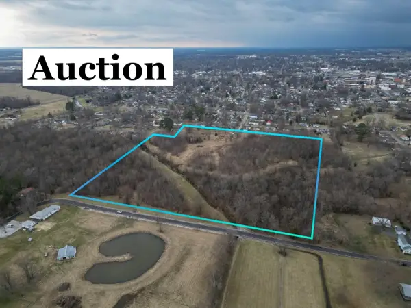 705 E Everett Street, Marion, IL 62959