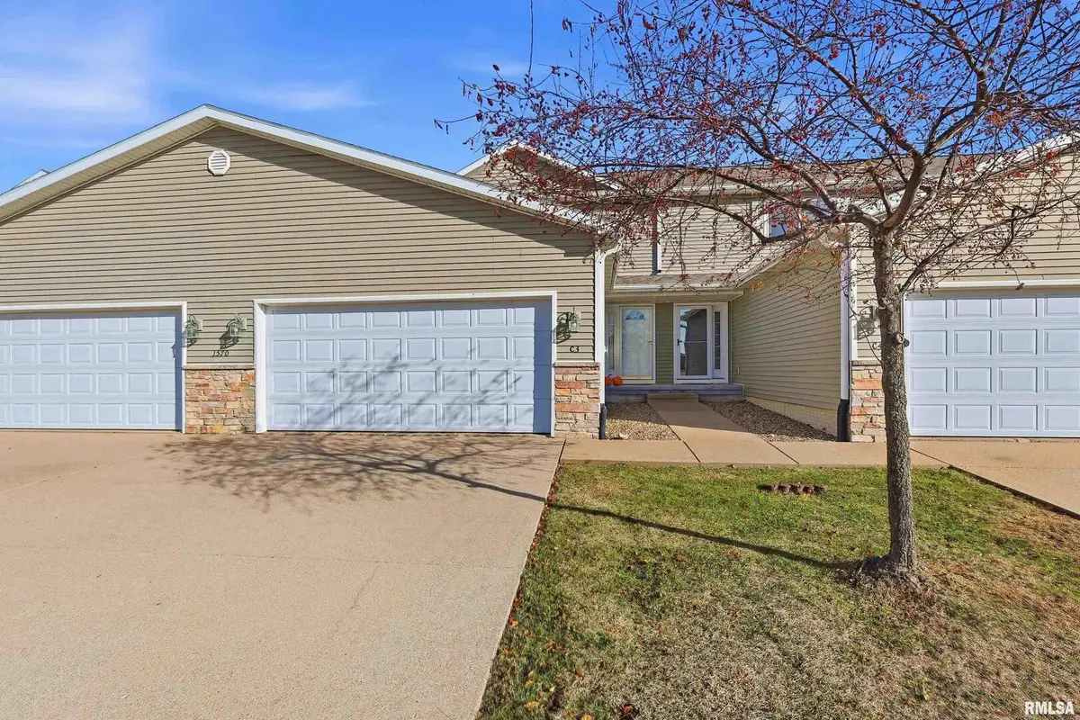 1570 Savannah Circle #C3, Davenport, IA 52807 - #1