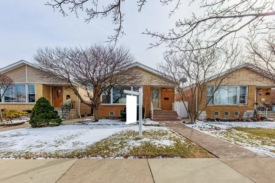 3633 W 58th Place, Chicago, IL 60629 - #3