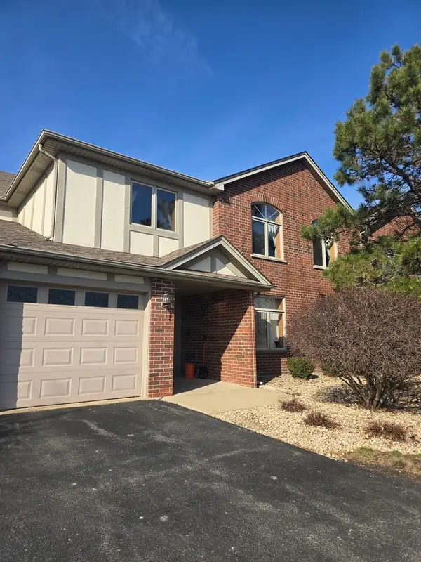 6252 Kallsen Drive #4, Tinley Park, IL 60477