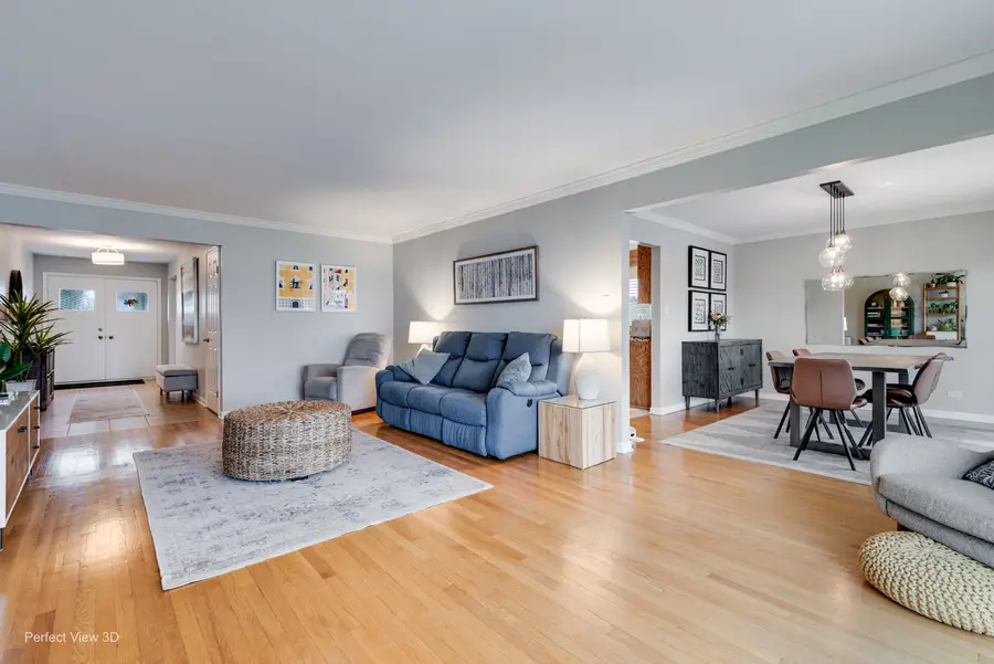 1003 W Hintz Road, Arlington Heights, IL 60004 - #3