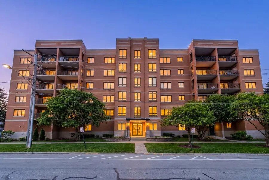 1636 Ashland Avenue #402, Des Plaines, IL 60016 - #3