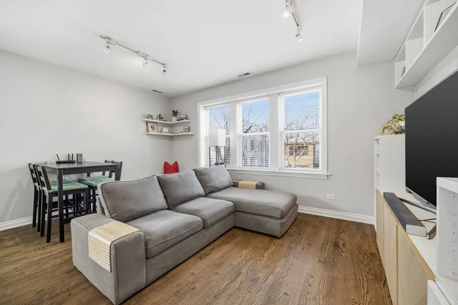 2243 W Ainslie Street #2W, Chicago, IL 60625 - #3