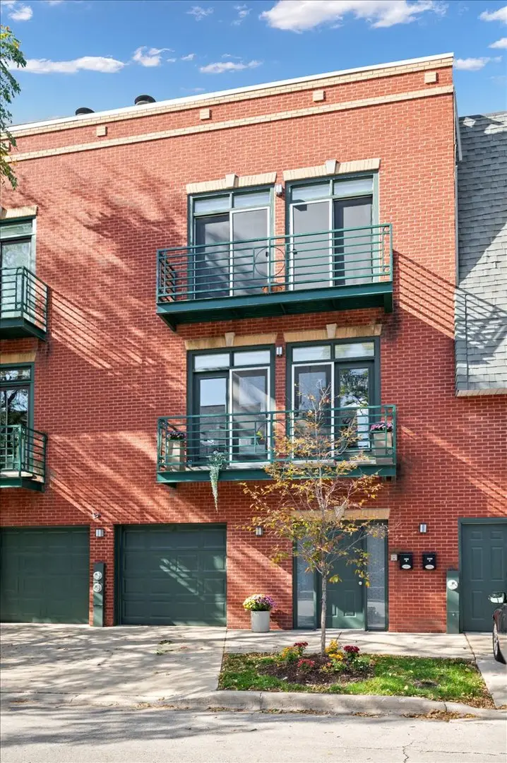 3308 N Greenview Avenue #B, Chicago, IL 60657 - #1