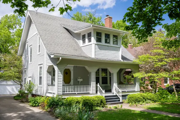 918 W Park Avenue, Champaign, IL 61821