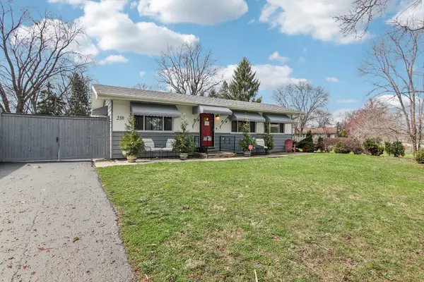 238 Frontage Road, Winnetka, IL 60093