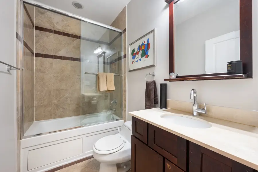 4755 N Kilbourn Avenue #3C, Chicago, IL 60630 - #2