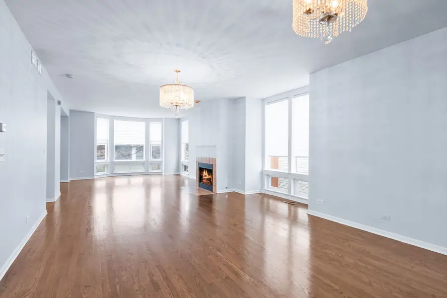 1329 E 61st Street, Chicago, IL 60637 - #3