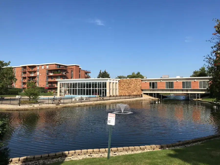 18 E Old Willow Road #522N, Prospect Heights, IL 60070 - #3