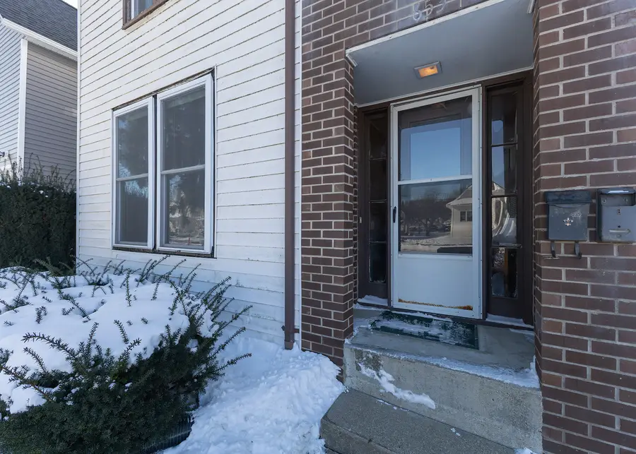 653 2nd Avenue S, Clinton, IA 52372 - #2