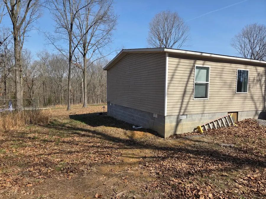 6722 County Road 875 Road, McLeansboro, IL 62859 - #3